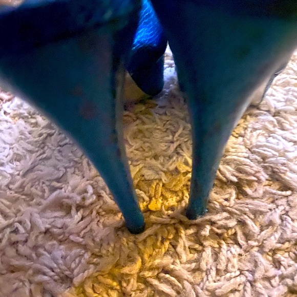 Bebe stilettos - Picture 4 of 5